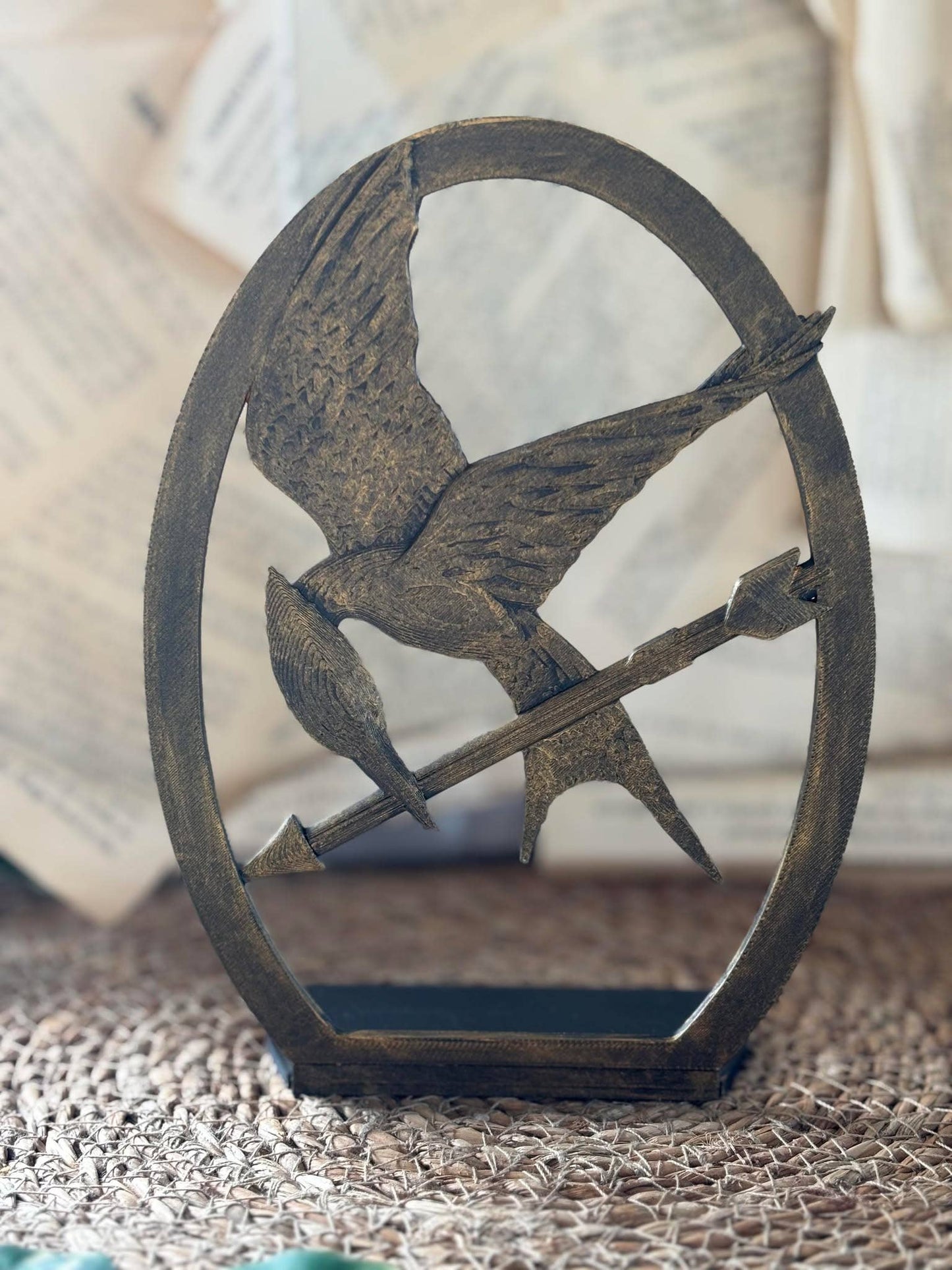Bookend "Hunger Games Mockingjay"