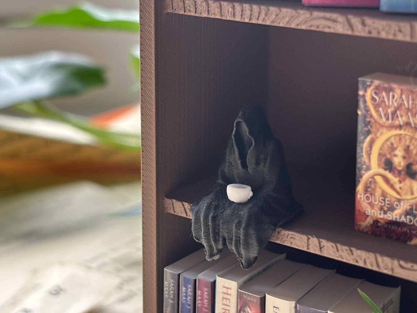 Mini Bibliotecă 3D "Shelf of Maas Destruction"