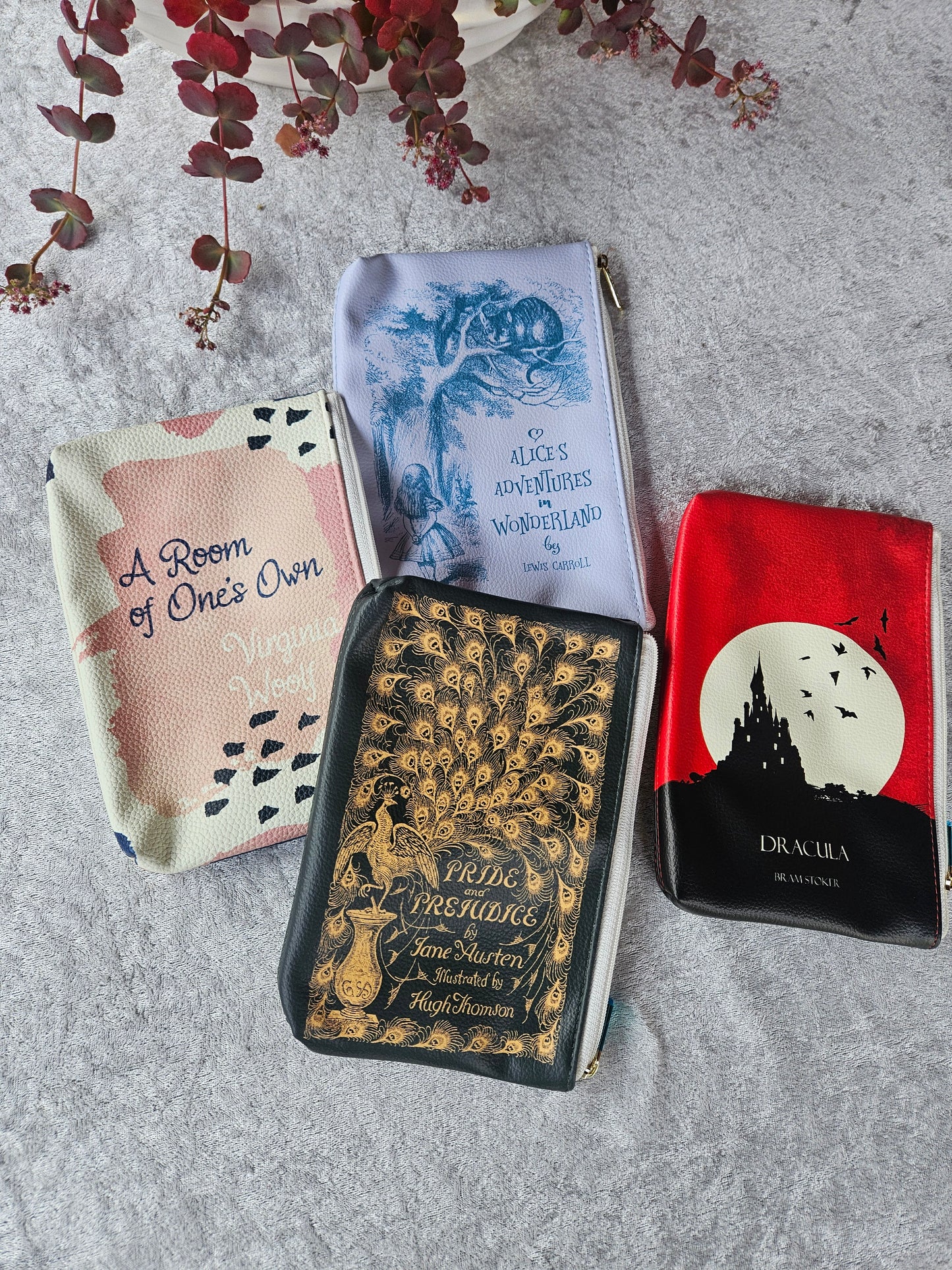 Gentuță Alice In Wonderland