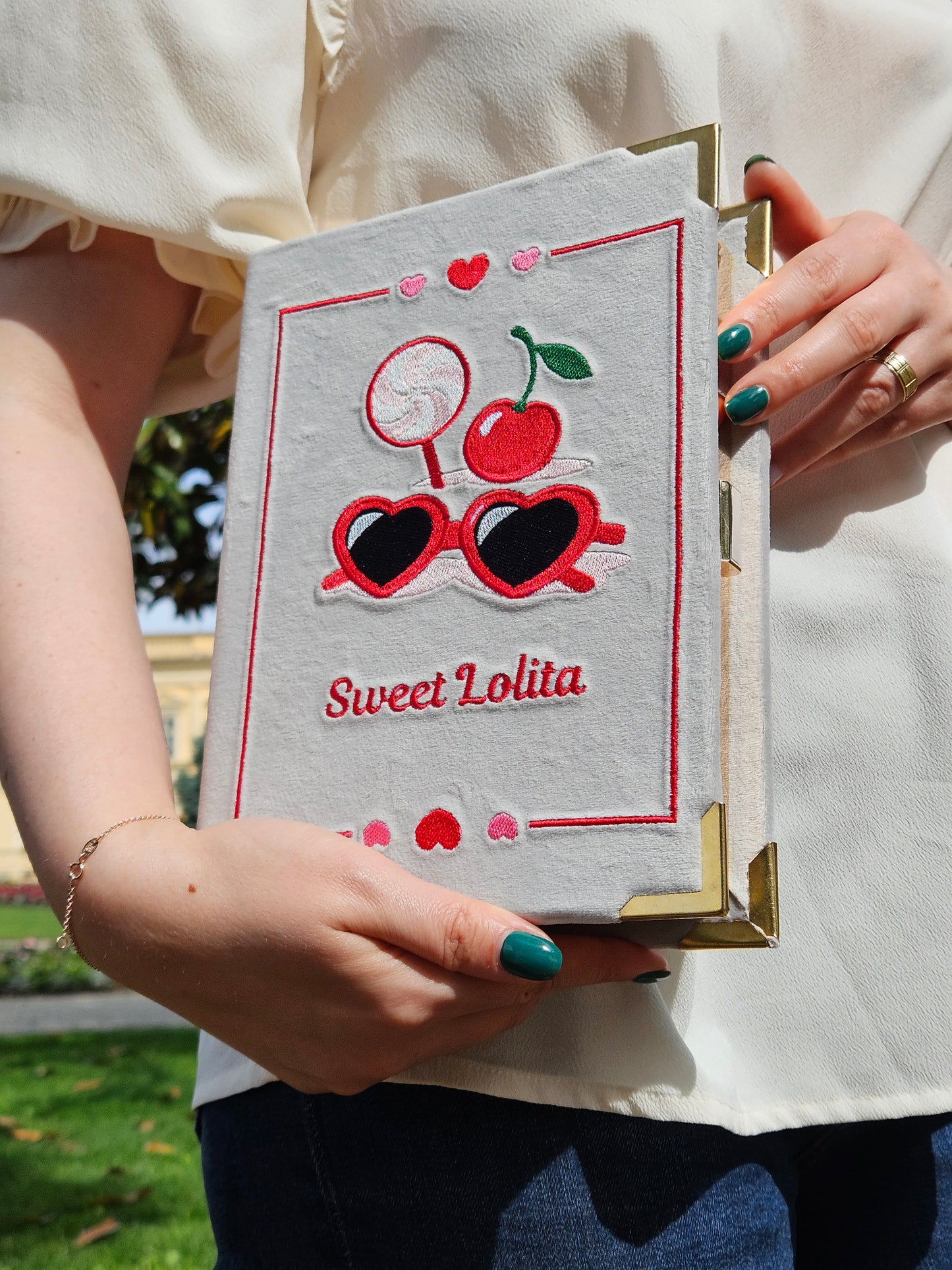 Geantă Carte Handmade – Sweet Lolita