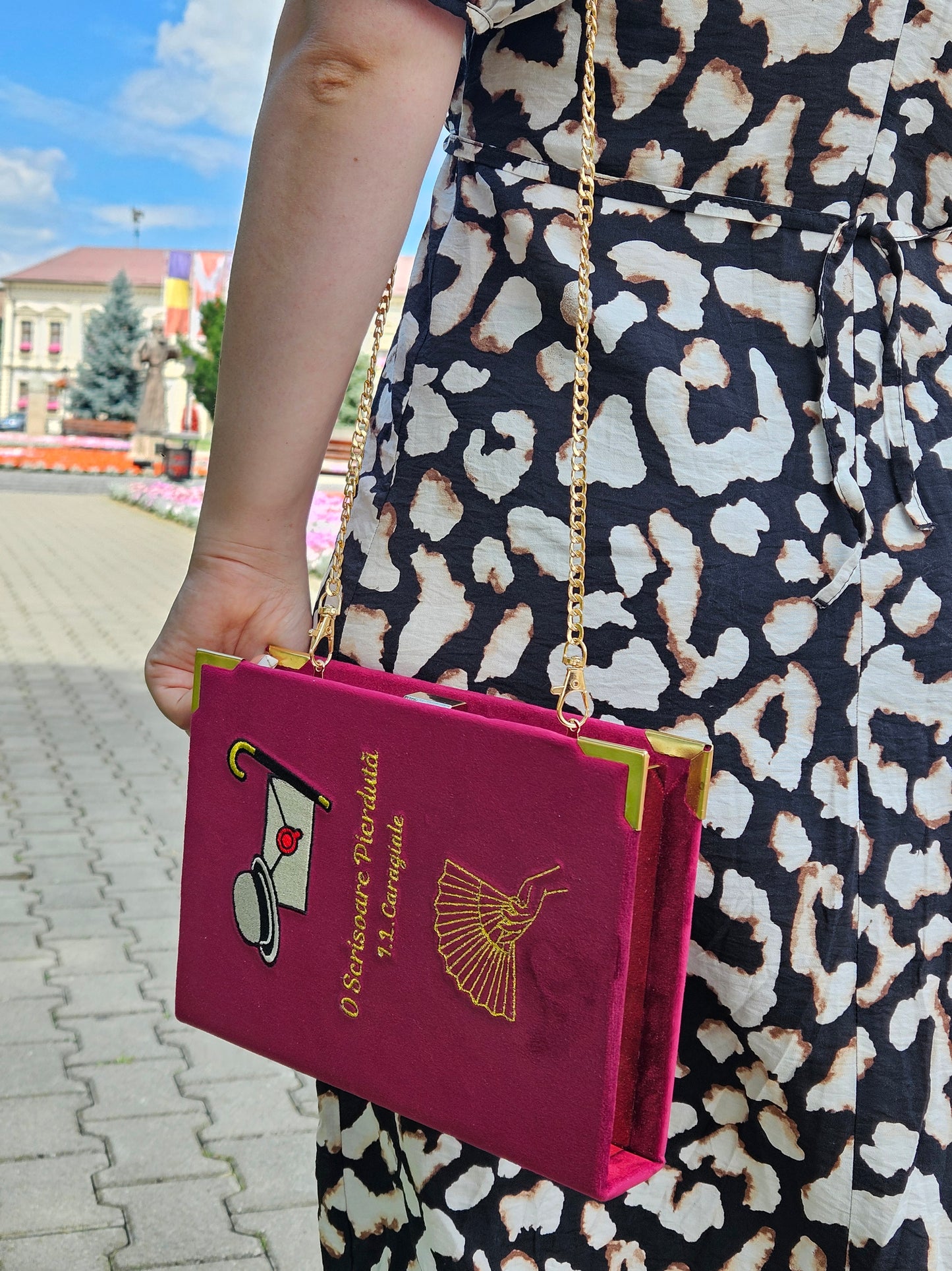 Geantă Carte Handmade – O scrisoare pierdută | Ediție cu Fir Metalic