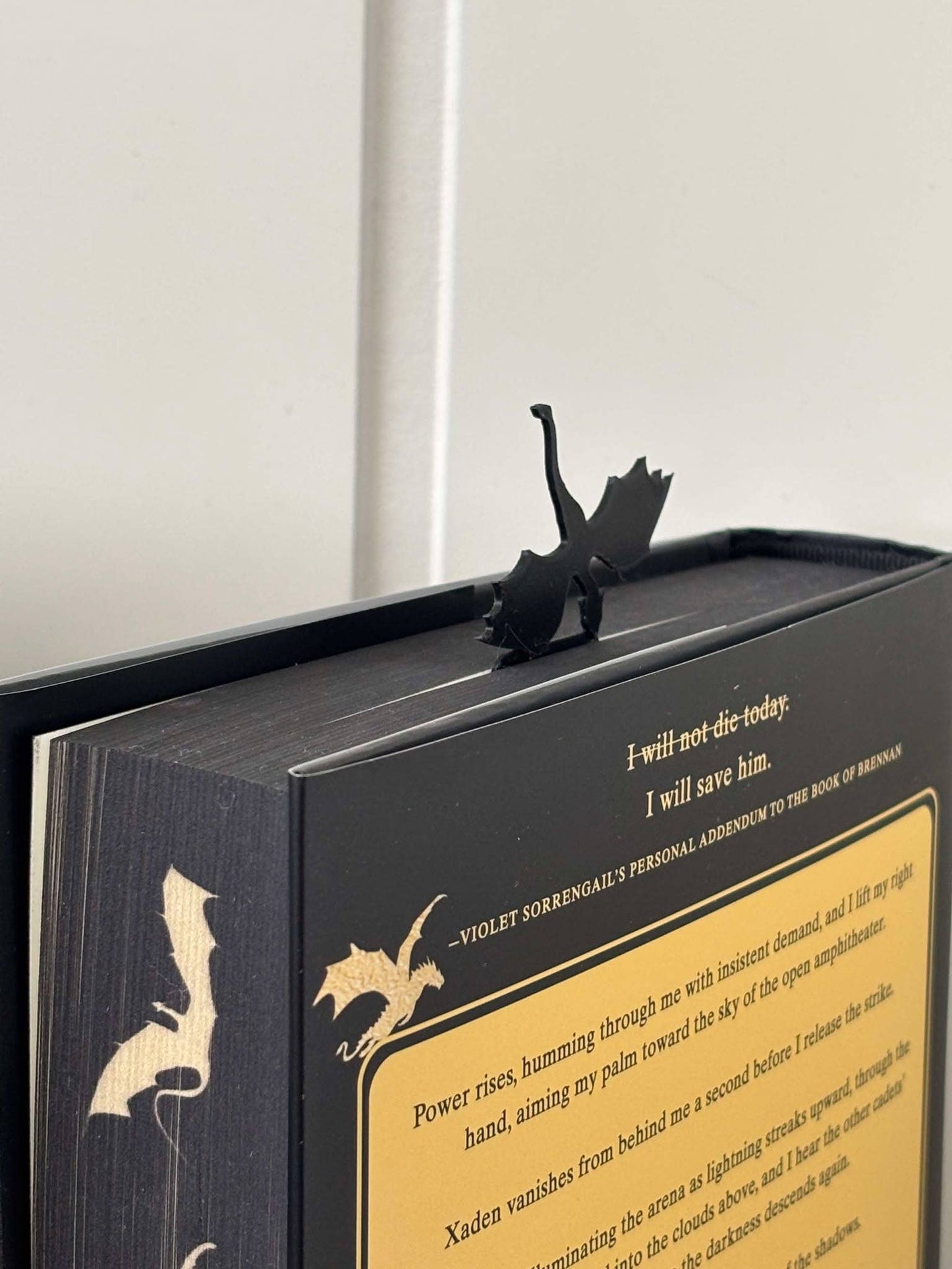 Semn de carte Dragon cu flăcări