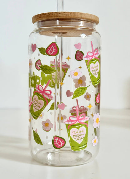 Tumbler "Matcha Girly", cu print față-verso, capac din bambus și pai