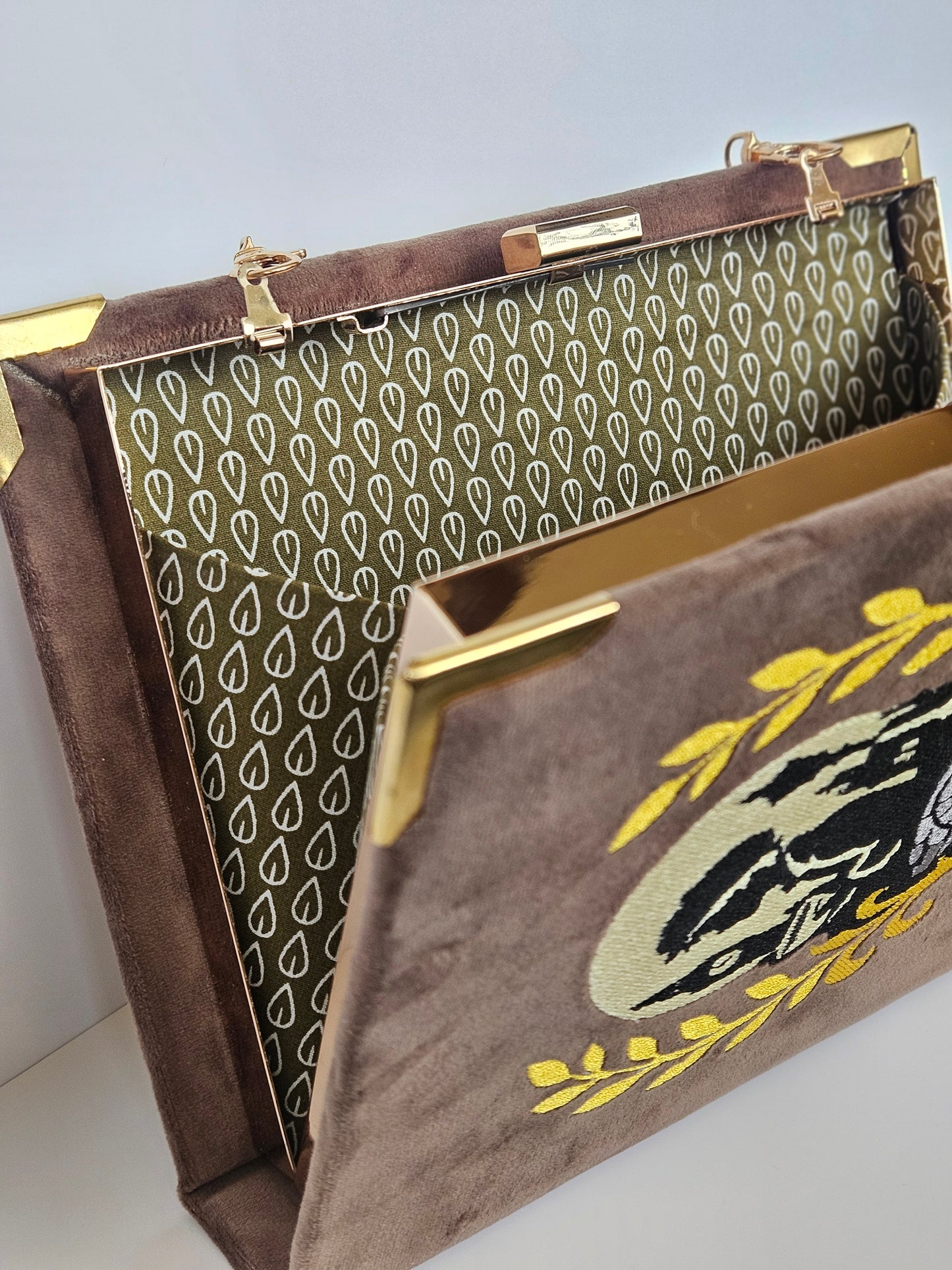 Geantă Carte Handmade – Oliver Twist | Charles Dickens