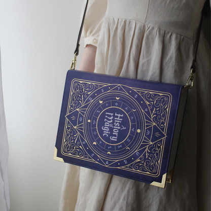 Geantă Carte A History of Magic - Ediție Luxury Gold Foiled