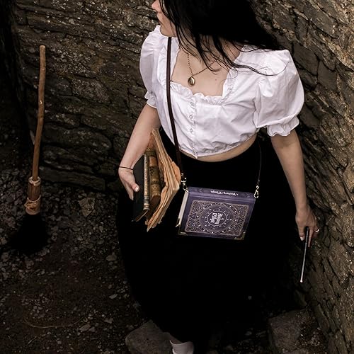 Geantă carte A History of Magic
