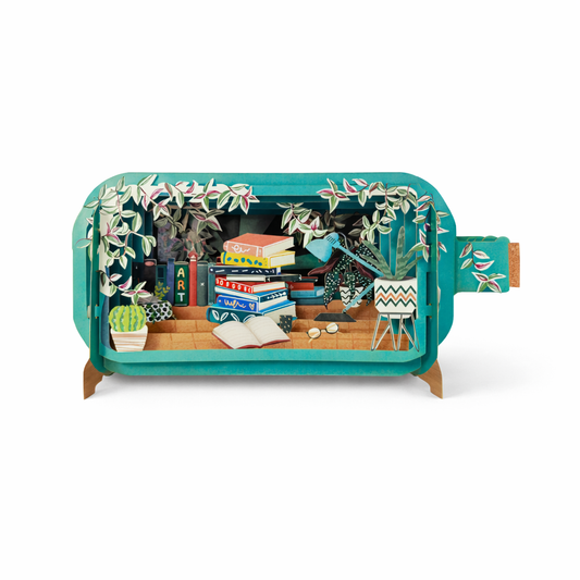 Felicitare 3D Message in a Bottle, Un Refugiu Printre Cărți