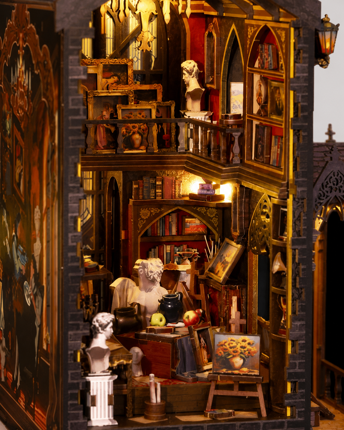 Book Nook Atelierul Artistului – Decor 3D pentru Bibliotecă și Rafturi