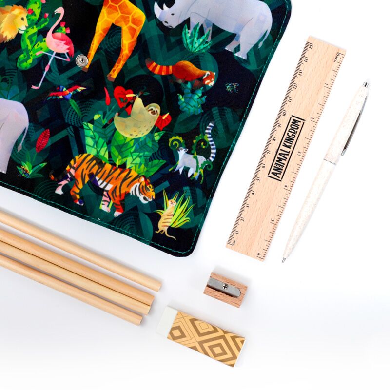 Set Papetărie Eco, în Husă Imprimată Animal Kingdom, 8 Piese