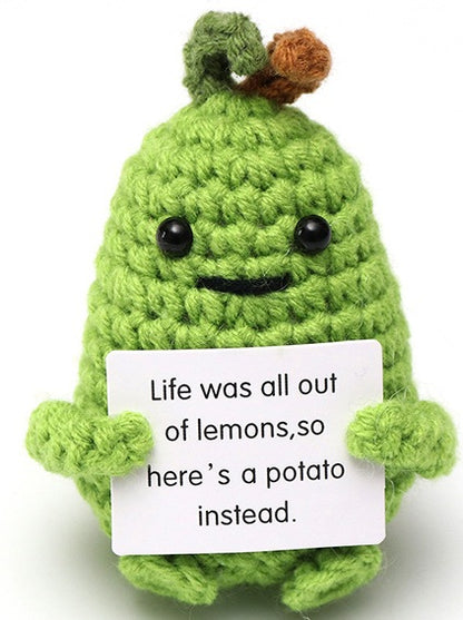 Mascotă croșetată, model cartof / lămâie, Positive Potato, mesaj motivațional