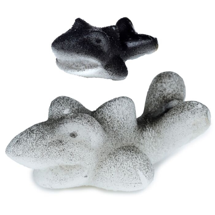 Jucarie interactiva Ou de rechin care eclozeaza in apa, Shark Hatching Egg