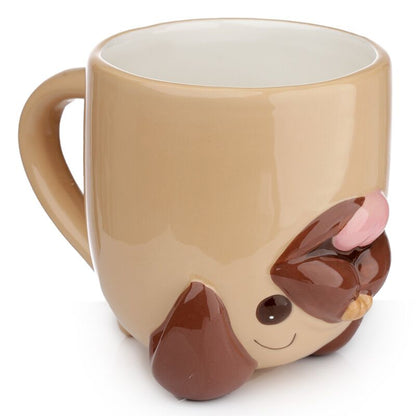 Ceramic mug shaped like a pug dog, perfect for dog lovers, ideal for coffee or tea. Size: 590 ml.