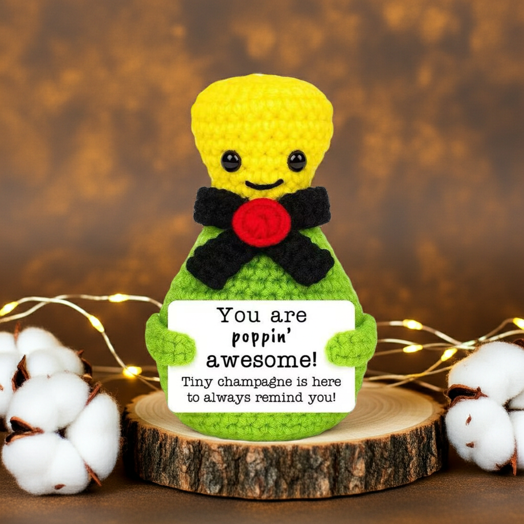 Mascotă croșetată, model Șampanie, mesaj motivațional You are poppin' awesome