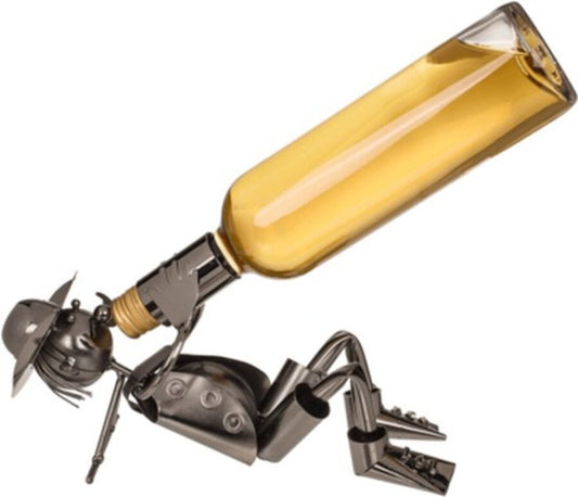 Suport pentru sticlă din metal – figurină Iubitorul de vin