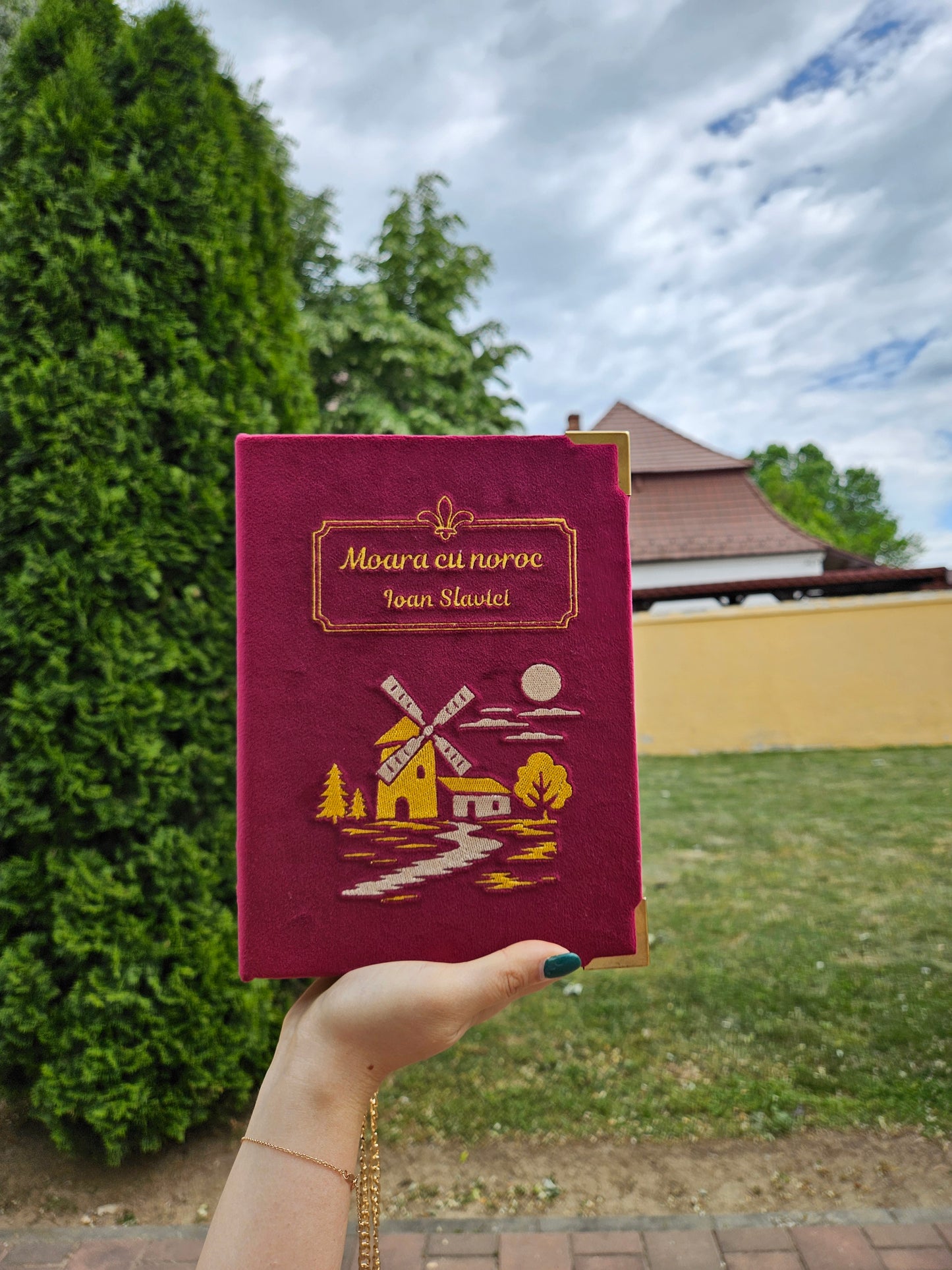 Geantă Carte Handmade – Moara cu Noroc