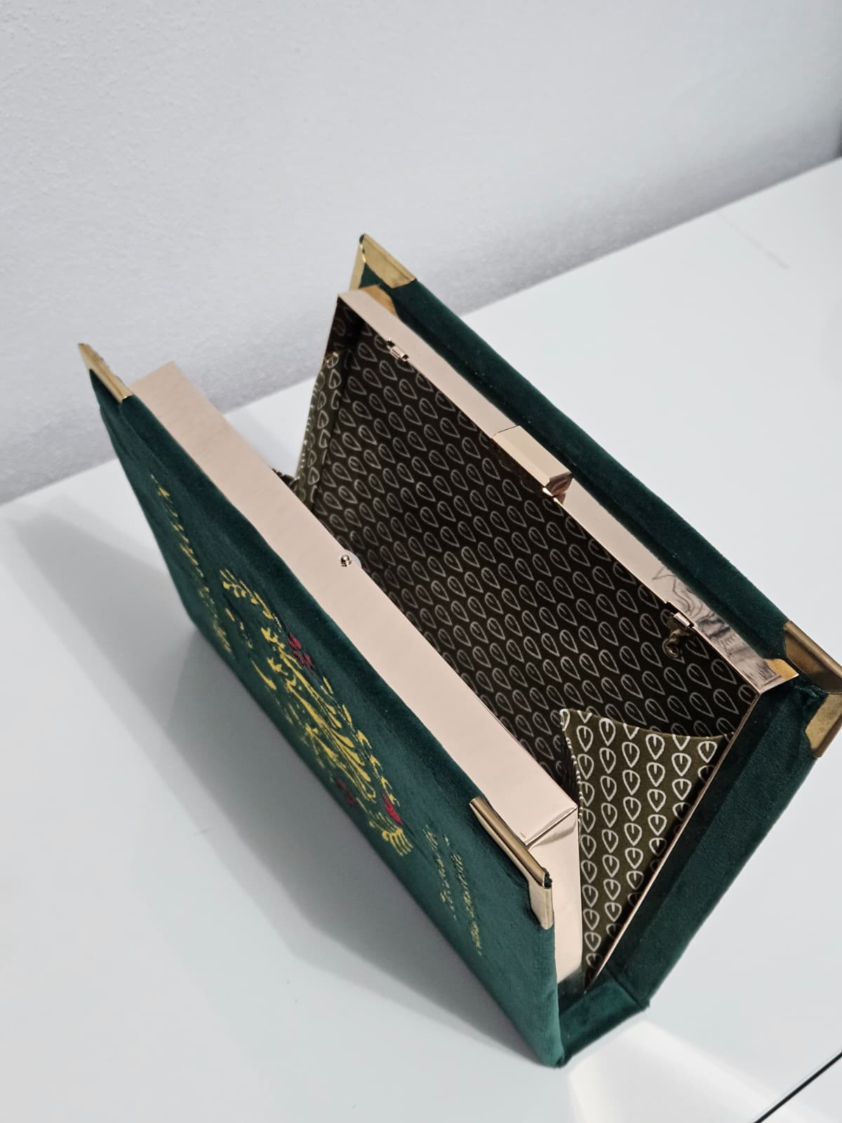 Geantă Carte Handmade – Regatul Ielelor