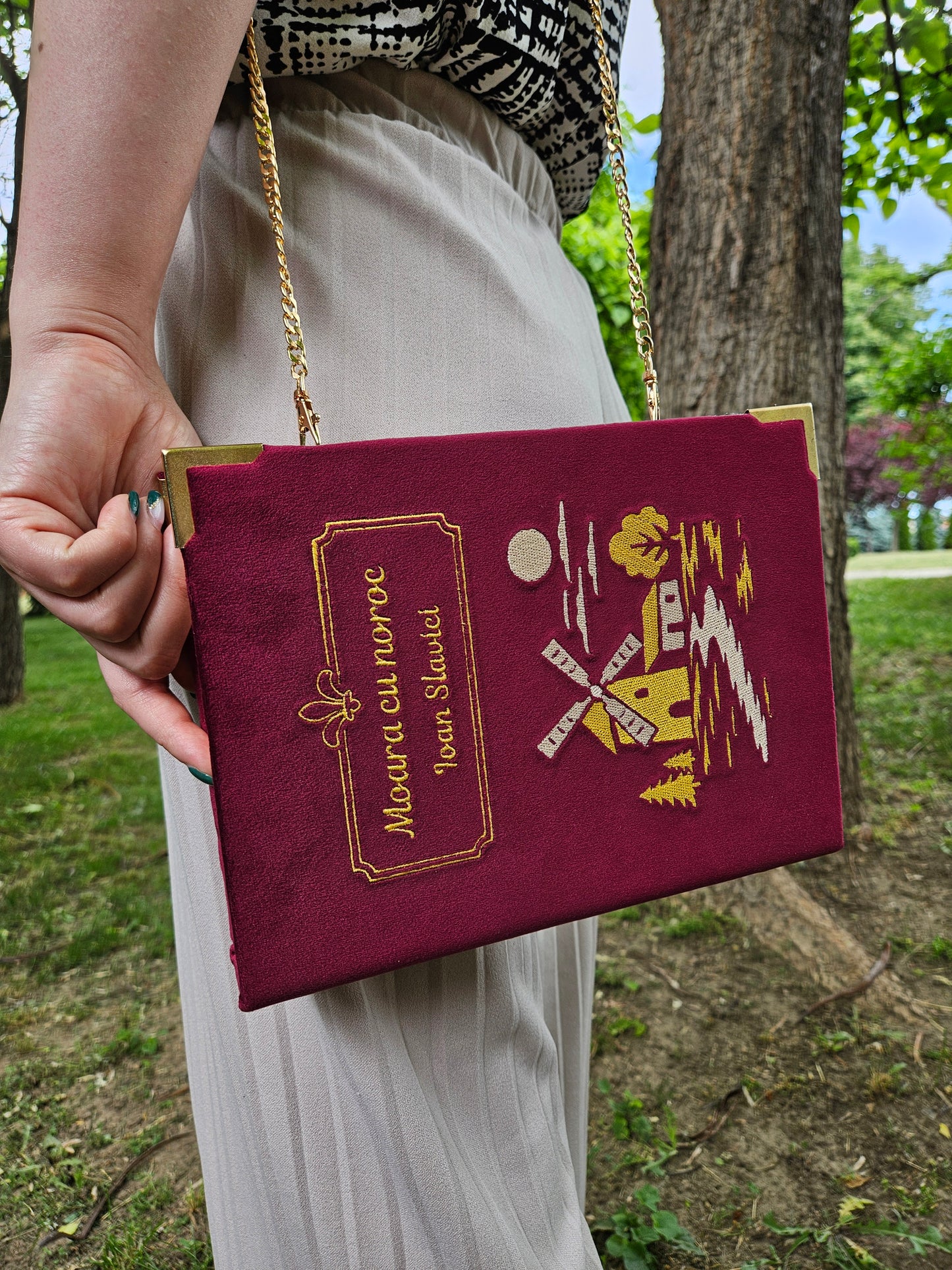 Geantă Carte Handmade – Moara cu Noroc