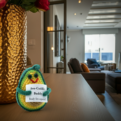 Mascotă croșetată, model avocado, Positive Avocado Buddy
