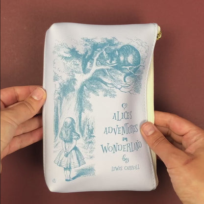 Gentuță Alice In Wonderland